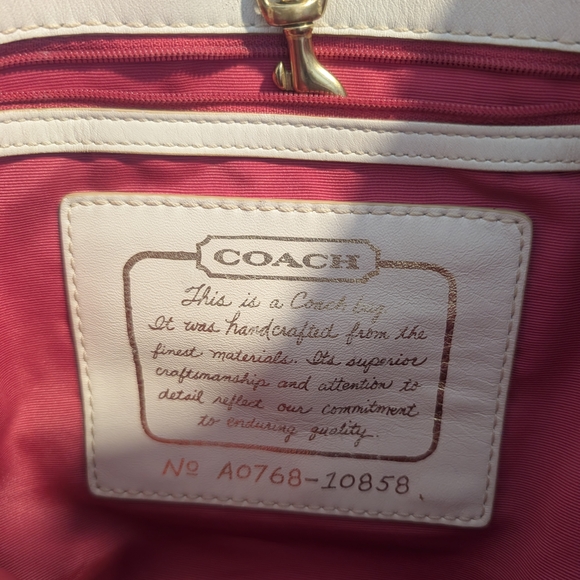 Vintage Coach Patchwork Signature Canvas Shoulder Bag with Multicolor Accent - Picture 8 of 8
